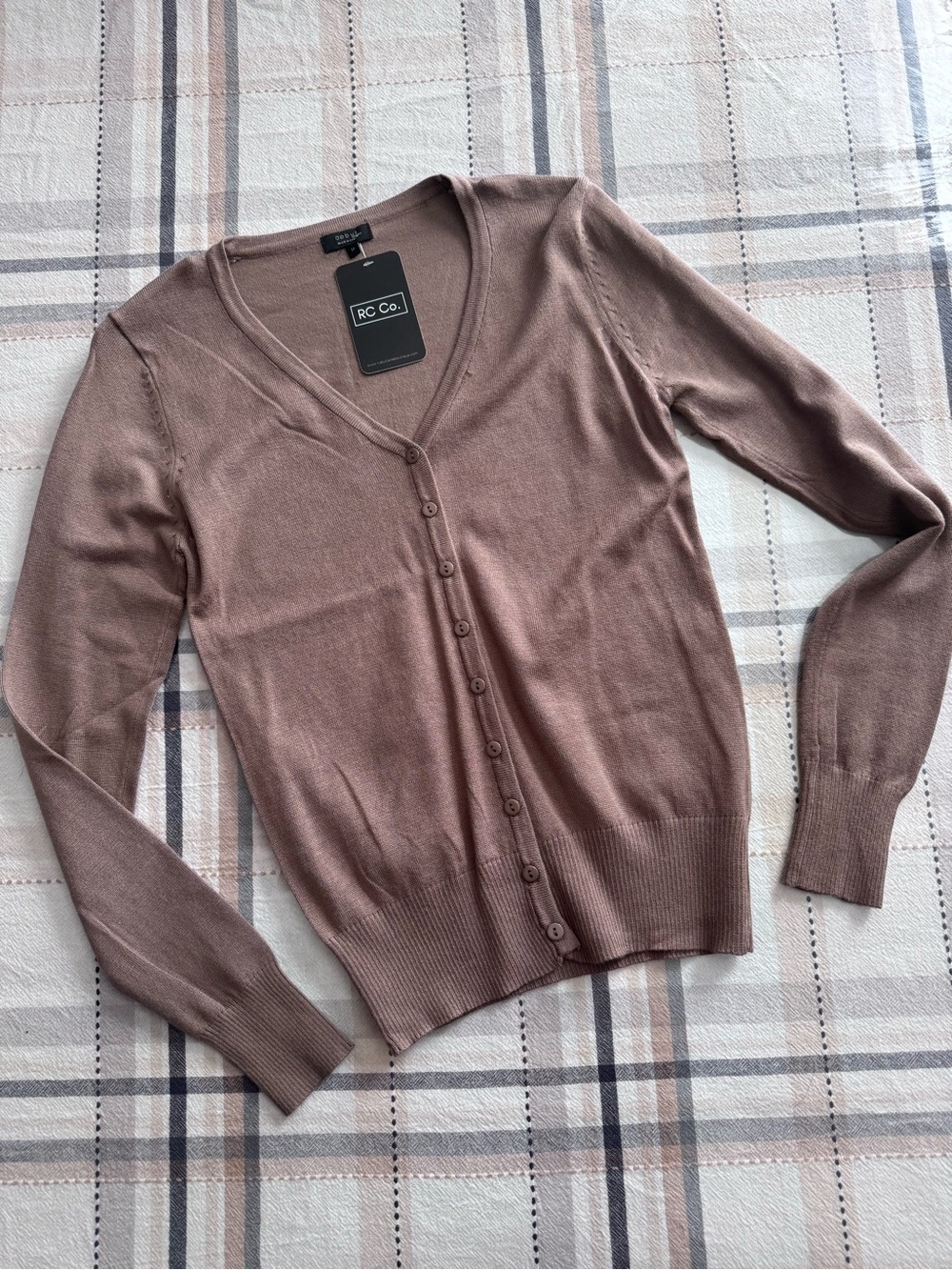 Women's V-Neck Button Cardigan in Taupe